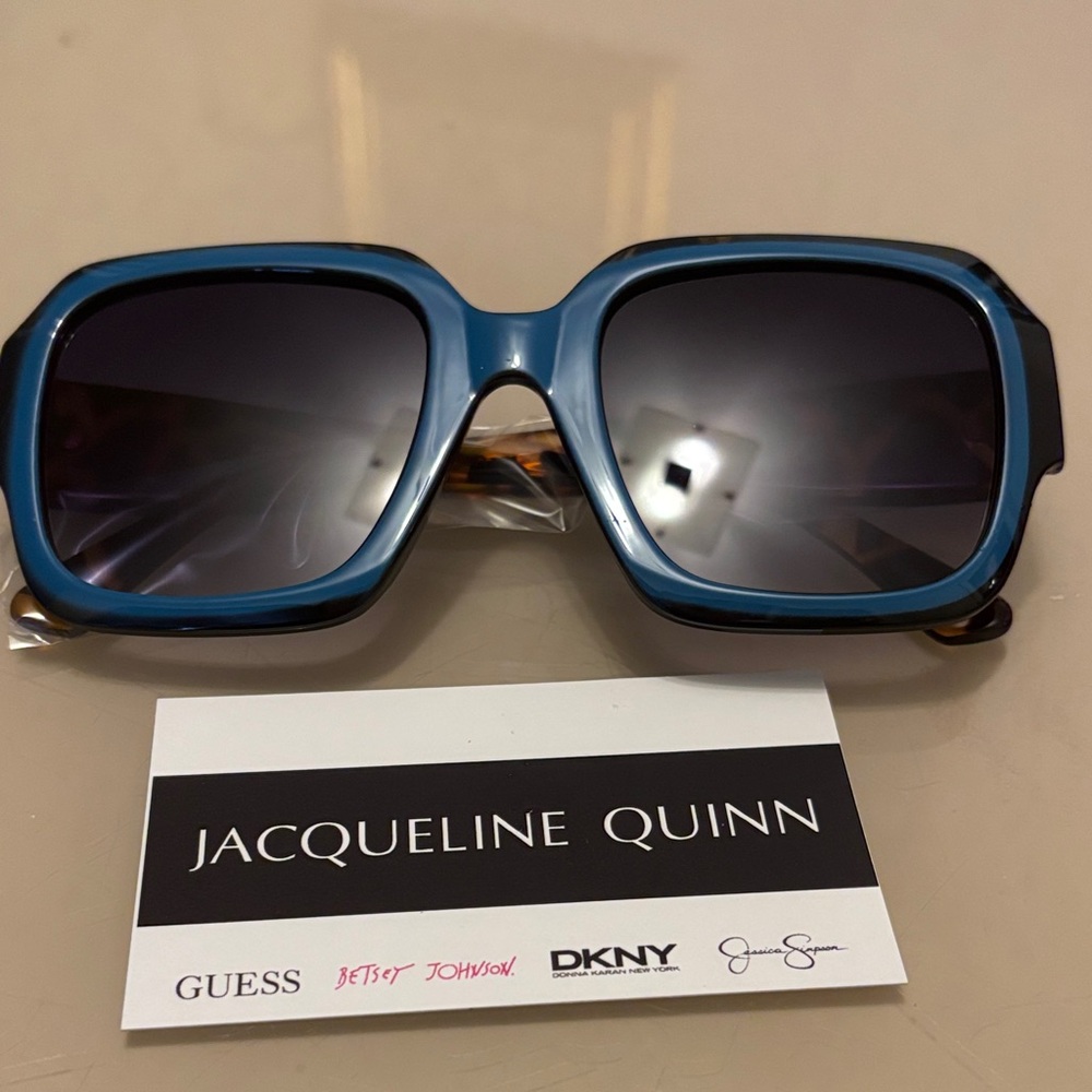 Women’s Blue Oversized Square Sunglasses